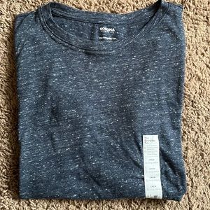 Sonoma long sleeve t shirt. Women’s size small. Blue with white flecks.